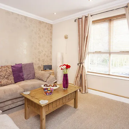 Riverbank View Three Bedroom With Free Parking Appartement York