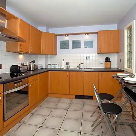 Appartement Riverbank View Three Bedroom With Free Parking York