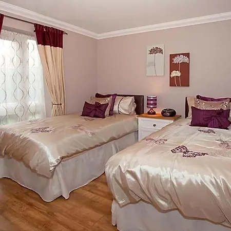 Riverbank View Three Bedroom With Free Parking * York
